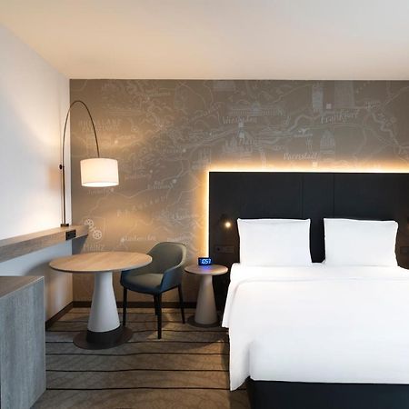 Отель Hyatt Place Frankfurt Airport Франкфурт-на-Майне Экстерьер фото